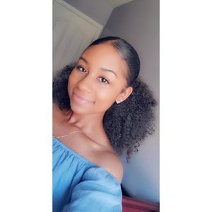 Meet your Posher, Jada